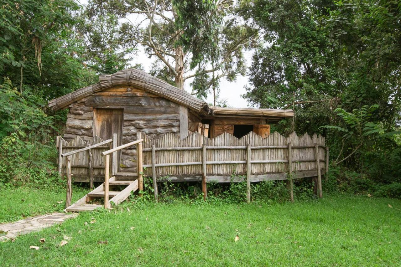 Byoona Amagara At Lake Bunyonyi Kabale Buitenkant foto